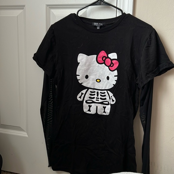 HELLO KITTY dolls kill, mesh sleeve - Picture 1 of 1